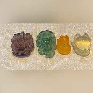 4 piece stone carvings, 1 wolf and 3 foxes